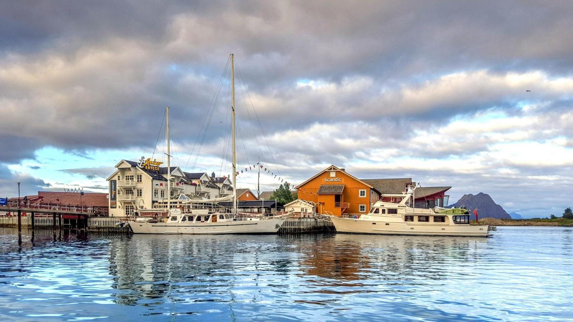 Anker Brygge Hotel Svolvaer Ngoại thất bức ảnh